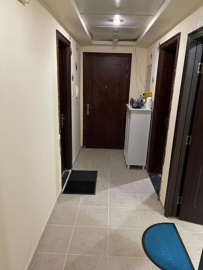 Kaya Hostel Дубай Екстериор снимка