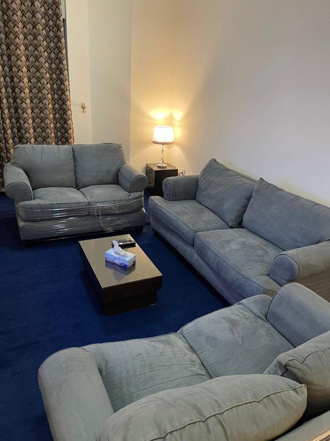 Kaya Hostel Дубай Екстериор снимка