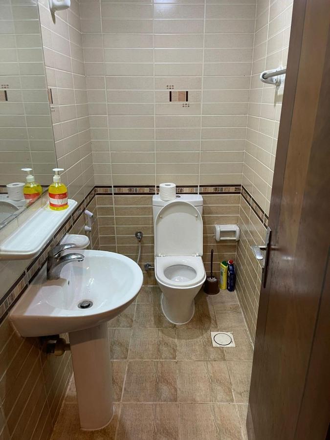 Kaya Hostel Дубай Екстериор снимка