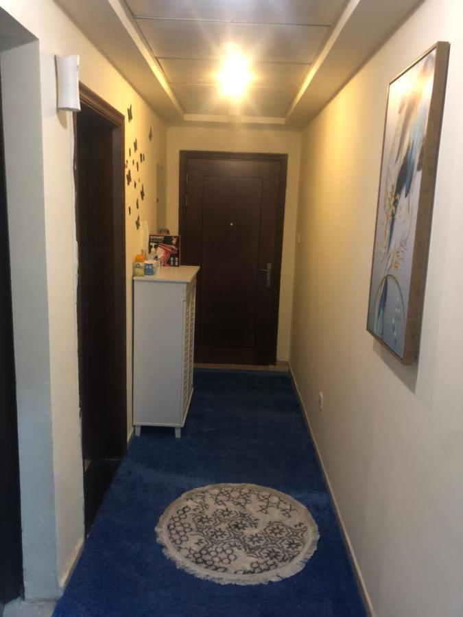 Kaya Hostel Дубай Екстериор снимка
